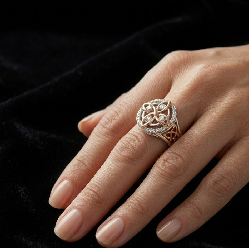 CELESTIL LABYRINTH.Celtic Knot Two-Tone S925 Sterling Silver Ring