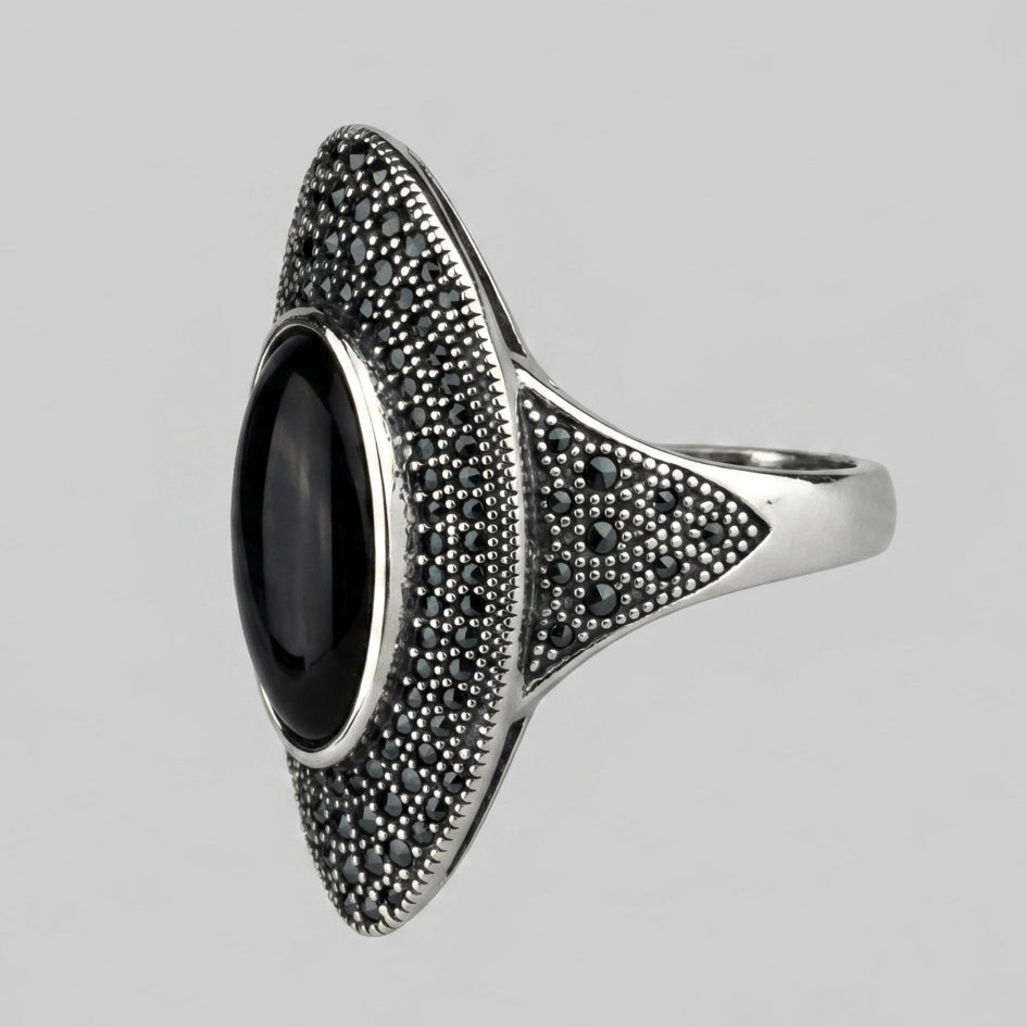 NOCTURNAL POEM. Vintage Marquise-Cut Black Onyx Ring - Silver