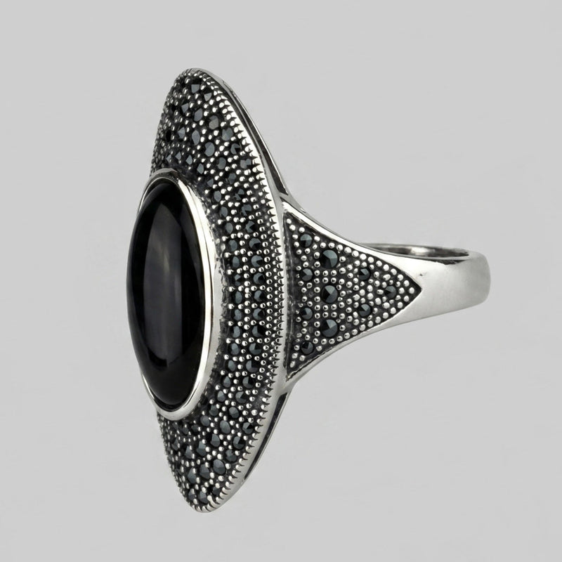 NOCTURNAL POEM. Vintage Marquise-Cut Black Onyx Ring - Silver