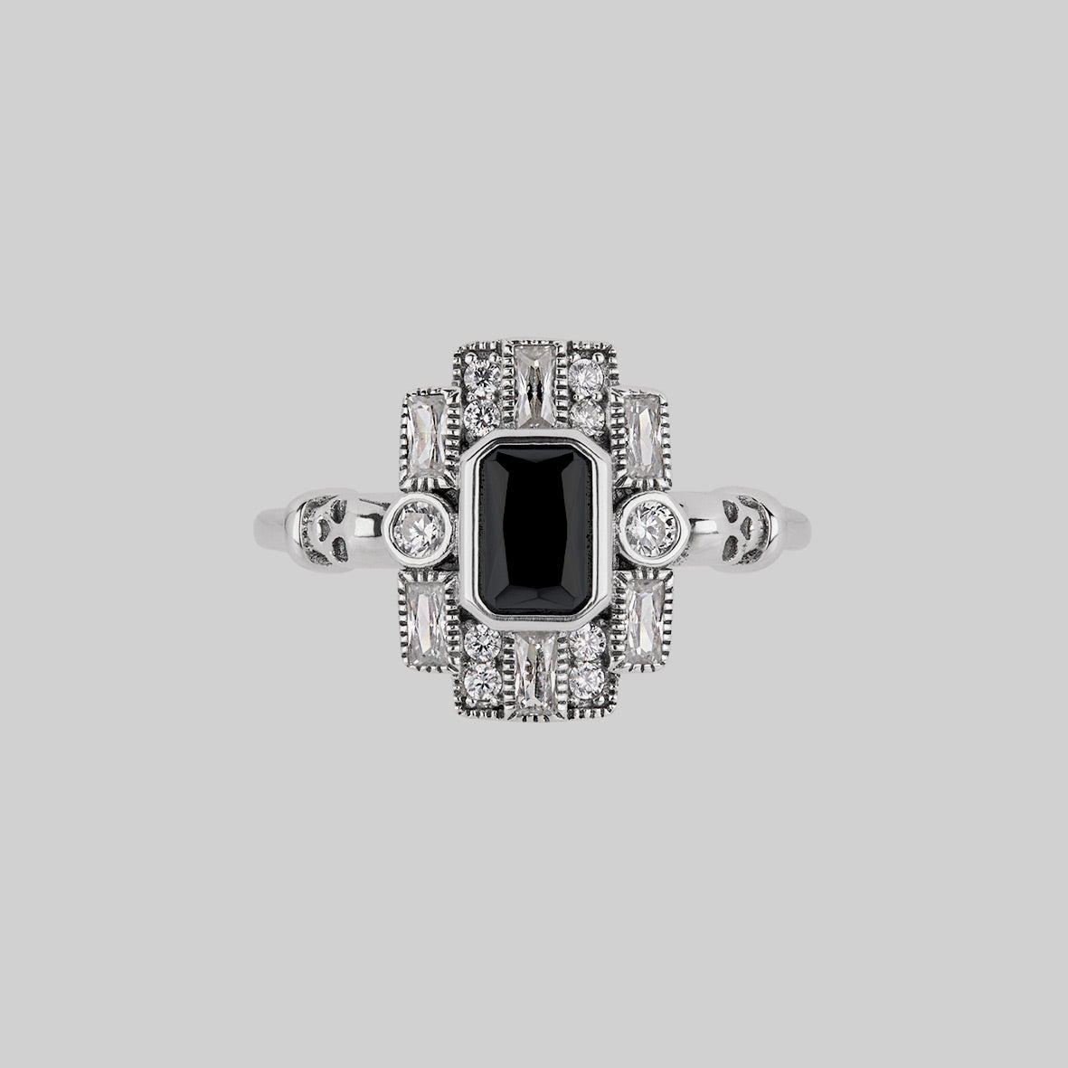 DECO. Skull & Black Spinel Cocktail Ring - Silver