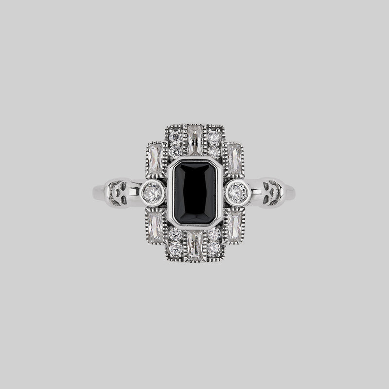 DECO. Skull & Black Spinel Cocktail Ring - Silver