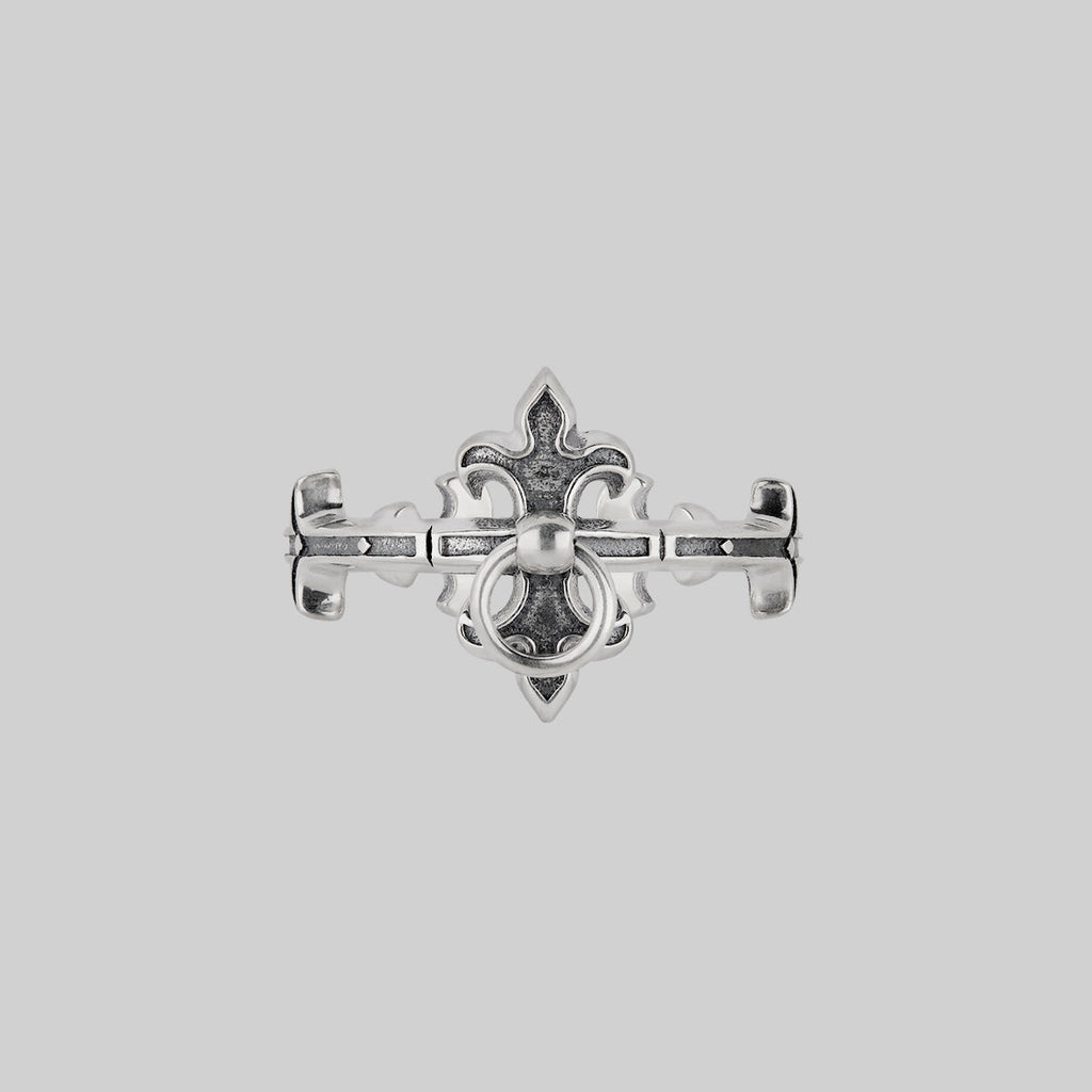 FORTIFY. Medieval Gate Knocker Ring - Silver