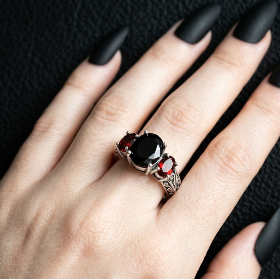 CRIMSON NOCTURNE.Gothic Vintage Onyx & Garnet S925 Silver Ring