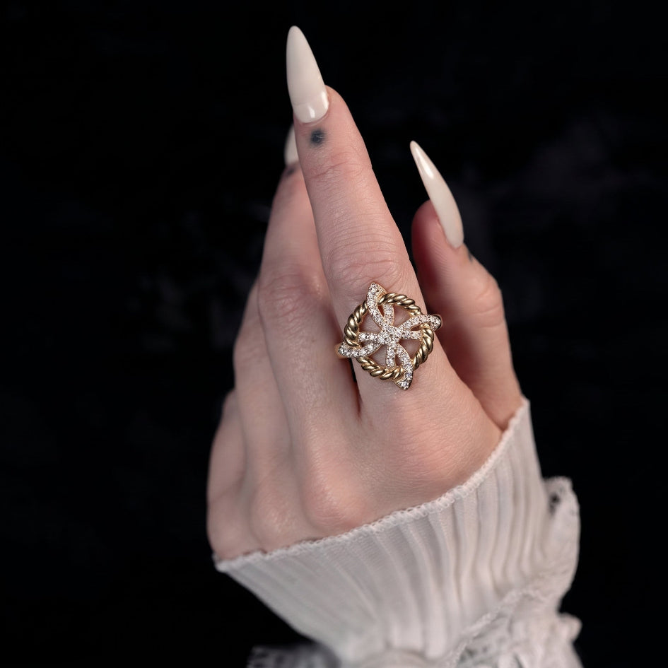 WEAVER’S VOW. Knot & Stellar Cross Openwork Ring - Silver
