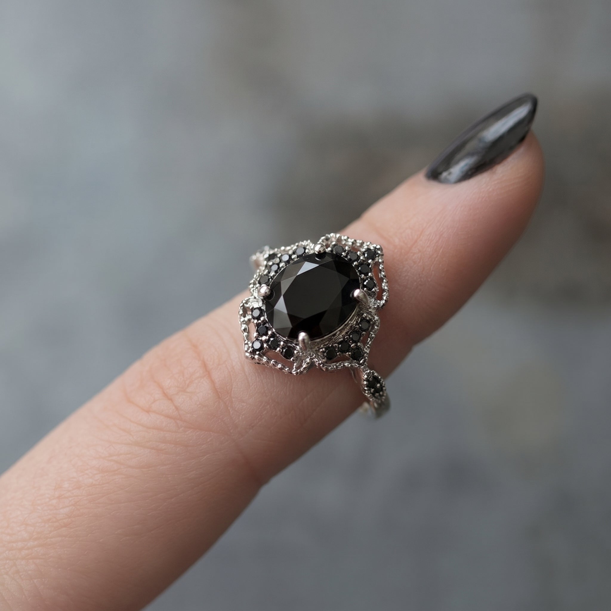 OBSIDIAN STARLIGHT.Vintage Black Onyx Inlay Ring