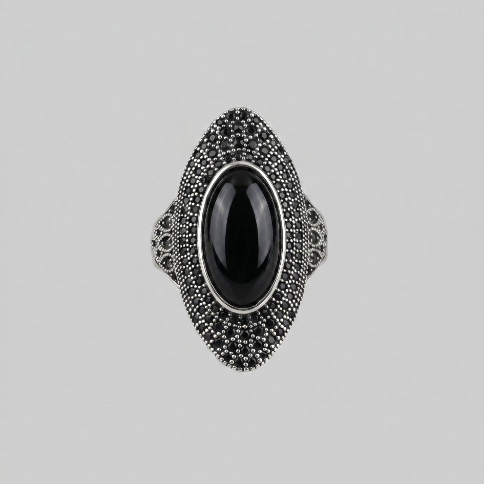 NOCTURNAL POEM. Vintage Marquise-Cut Black Onyx Ring - Silver