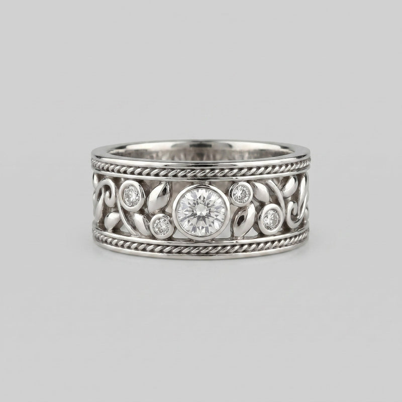 LAUREL GARDEN. Victorian Intricate Vine Ring - Silver