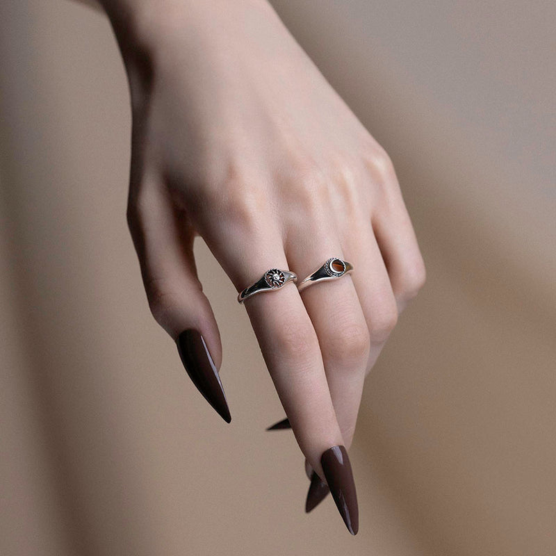 NOX. Moon Signet Ring - Silver