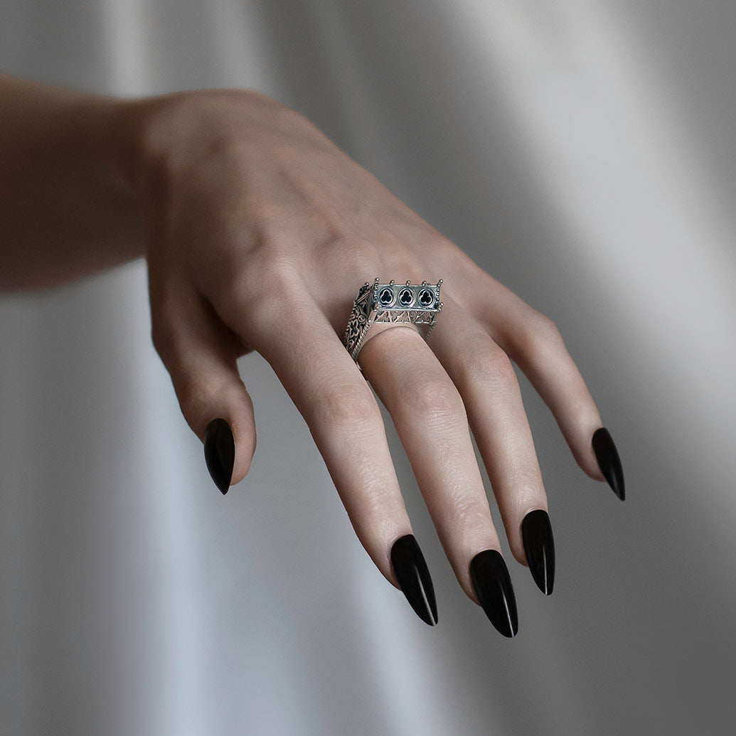 SACRARIUM. Secret Tomb Double Ring - Silver