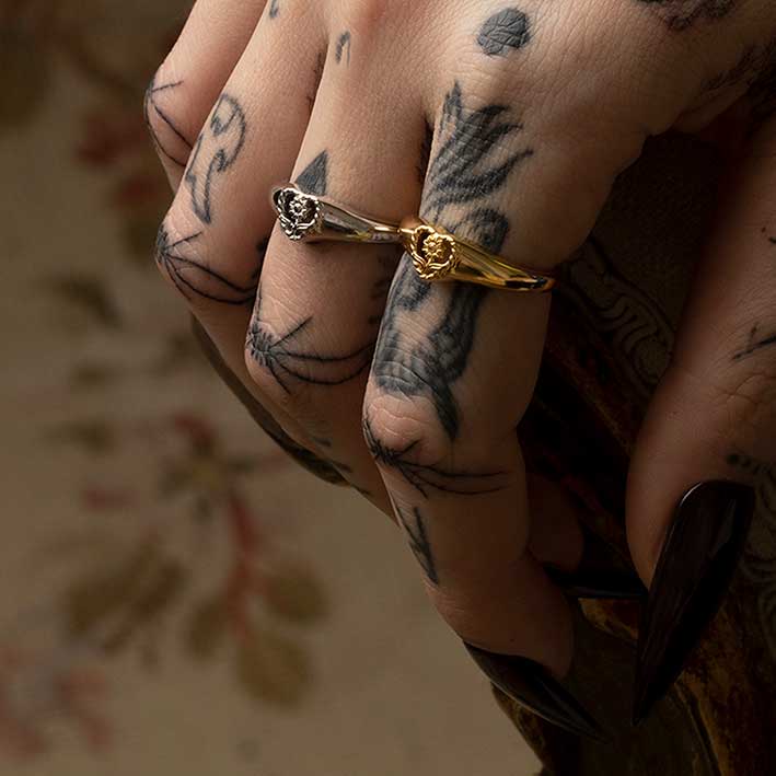 APRIL. Sunflower Heart Ring - Silver