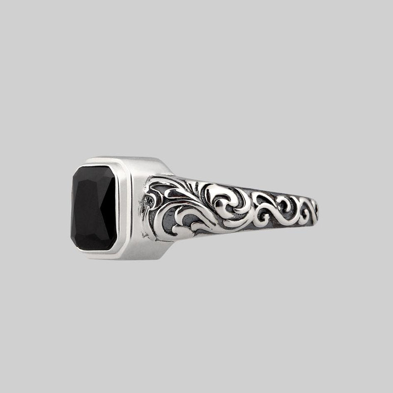 IN MEMORIAM. Onyx Ashes Cremation Ring