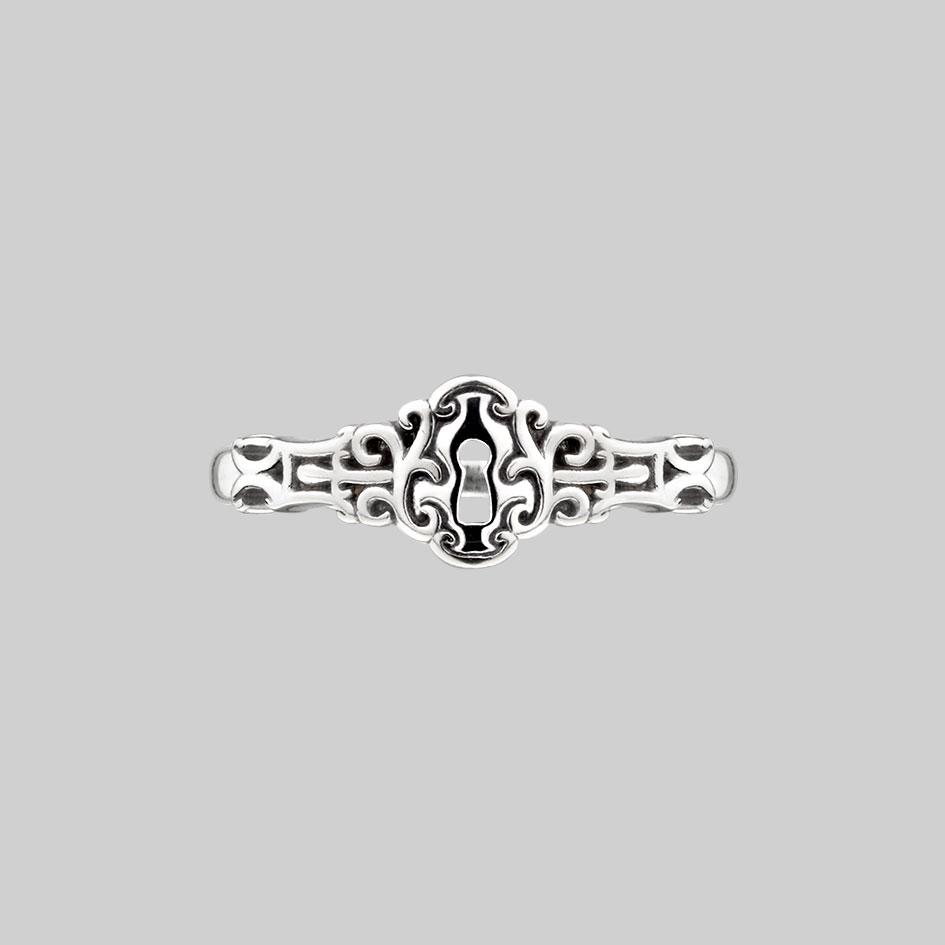 NO KEY. Door Lock Ring - Silver