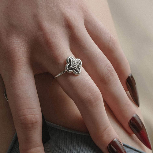 ANNIE. Tudor Crest Black Enamel Ring - Silver
