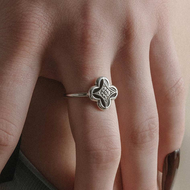 ANNIE. Tudor Crest Black Enamel Ring - Silver
